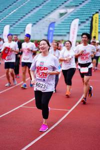 BIB: 2019, 6023
                            <button type="button" onclick="openModal(5916135)" class="btn btn-primary btn-sm float-right btn-popup" data-toggle="modal" data-target=".modal-high-quality">
                        <i class="fas fa-shopping-cart"></i> Add to Cart
                    </button>
                                            <button type="button" onclick="isThisMe(5916135, true)" class="btn btn-success btn-sm float-right btn-popup btn-isme hidden" data-toggle="tooltip" data-placement="bottom" title="นี่คือรูปของคุณใช่ไหม คลิกที่นี่เพื่อเอาเข้าอัลบั้ม">
                        <i class="fas fa-plus"></i> Add to album
                    </button>
                    <button type="button" onclick="isThisMe(5916135, false)" class="btn btn-warning btn-sm float-right btn-popup btn-isnotme hidden">
                        <i class="fas fa-ban"></i> Remove from album
                    </button>