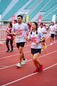 BIB: 130, 7131
                            <button type="button" onclick="openModal(5917591)" class="btn btn-primary btn-sm float-right btn-popup" data-toggle="modal" data-target=".modal-high-quality">
                        <i class="fas fa-shopping-cart"></i> Add to Cart
                    </button>
                                            <button type="button" onclick="isThisMe(5917591, true)" class="btn btn-success btn-sm float-right btn-popup btn-isme hidden" data-toggle="tooltip" data-placement="bottom" title="นี่คือรูปของคุณใช่ไหม คลิกที่นี่เพื่อเอาเข้าอัลบั้ม">
                        <i class="fas fa-plus"></i> Add to album
                    </button>
                    <button type="button" onclick="isThisMe(5917591, false)" class="btn btn-warning btn-sm float-right btn-popup btn-isnotme hidden">
                        <i class="fas fa-ban"></i> Remove from album
                    </button>