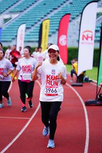 BIB: 3966, 8518
                            <button type="button" onclick="openModal(5916317)" class="btn btn-primary btn-sm float-right btn-popup" data-toggle="modal" data-target=".modal-high-quality">
                        <i class="fas fa-shopping-cart"></i> Add to Cart
                    </button>
                                            <button type="button" onclick="isThisMe(5916317, true)" class="btn btn-success btn-sm float-right btn-popup btn-isme hidden" data-toggle="tooltip" data-placement="bottom" title="นี่คือรูปของคุณใช่ไหม คลิกที่นี่เพื่อเอาเข้าอัลบั้ม">
                        <i class="fas fa-plus"></i> Add to album
                    </button>
                    <button type="button" onclick="isThisMe(5916317, false)" class="btn btn-warning btn-sm float-right btn-popup btn-isnotme hidden">
                        <i class="fas fa-ban"></i> Remove from album
                    </button>