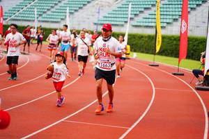 BIB: 1663, 819
                            <button type="button" onclick="openModal(5943053)" class="btn btn-primary btn-sm float-right btn-popup" data-toggle="modal" data-target=".modal-high-quality">
                        <i class="fas fa-shopping-cart"></i> Add to Cart
                    </button>
                                            <button type="button" onclick="isThisMe(5943053, true)" class="btn btn-success btn-sm float-right btn-popup btn-isme hidden" data-toggle="tooltip" data-placement="bottom" title="นี่คือรูปของคุณใช่ไหม คลิกที่นี่เพื่อเอาเข้าอัลบั้ม">
                        <i class="fas fa-plus"></i> Add to album
                    </button>
                    <button type="button" onclick="isThisMe(5943053, false)" class="btn btn-warning btn-sm float-right btn-popup btn-isnotme hidden">
                        <i class="fas fa-ban"></i> Remove from album
                    </button>