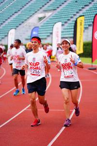 BIB: 1256, 1255
                            <button type="button" onclick="openModal(5925753)" class="btn btn-primary btn-sm float-right btn-popup" data-toggle="modal" data-target=".modal-high-quality">
                        <i class="fas fa-shopping-cart"></i> Add to Cart
                    </button>
                                            <button type="button" onclick="isThisMe(5925753, true)" class="btn btn-success btn-sm float-right btn-popup btn-isme hidden" data-toggle="tooltip" data-placement="bottom" title="นี่คือรูปของคุณใช่ไหม คลิกที่นี่เพื่อเอาเข้าอัลบั้ม">
                        <i class="fas fa-plus"></i> Add to album
                    </button>
                    <button type="button" onclick="isThisMe(5925753, false)" class="btn btn-warning btn-sm float-right btn-popup btn-isnotme hidden">
                        <i class="fas fa-ban"></i> Remove from album
                    </button>