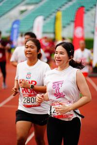 BIB: 280
                            <button type="button" onclick="openModal(5942629)" class="btn btn-primary btn-sm float-right btn-popup" data-toggle="modal" data-target=".modal-high-quality">
                        <i class="fas fa-shopping-cart"></i> Add to Cart
                    </button>
                                            <button type="button" onclick="isThisMe(5942629, true)" class="btn btn-success btn-sm float-right btn-popup btn-isme hidden" data-toggle="tooltip" data-placement="bottom" title="นี่คือรูปของคุณใช่ไหม คลิกที่นี่เพื่อเอาเข้าอัลบั้ม">
                        <i class="fas fa-plus"></i> Add to album
                    </button>
                    <button type="button" onclick="isThisMe(5942629, false)" class="btn btn-warning btn-sm float-right btn-popup btn-isnotme hidden">
                        <i class="fas fa-ban"></i> Remove from album
                    </button>