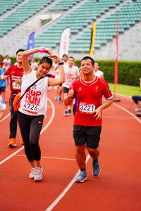 BIB: 489, 4726, 3221
                            <button type="button" onclick="openModal(5943608)" class="btn btn-primary btn-sm float-right btn-popup" data-toggle="modal" data-target=".modal-high-quality">
                        <i class="fas fa-shopping-cart"></i> Add to Cart
                    </button>
                                            <button type="button" onclick="isThisMe(5943608, true)" class="btn btn-success btn-sm float-right btn-popup btn-isme hidden" data-toggle="tooltip" data-placement="bottom" title="นี่คือรูปของคุณใช่ไหม คลิกที่นี่เพื่อเอาเข้าอัลบั้ม">
                        <i class="fas fa-plus"></i> Add to album
                    </button>
                    <button type="button" onclick="isThisMe(5943608, false)" class="btn btn-warning btn-sm float-right btn-popup btn-isnotme hidden">
                        <i class="fas fa-ban"></i> Remove from album
                    </button>