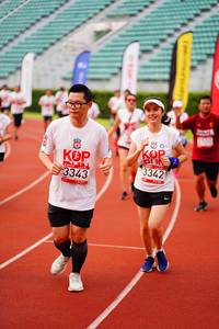 BIB: 3342, 3343
                            <button type="button" onclick="openModal(5942772)" class="btn btn-primary btn-sm float-right btn-popup" data-toggle="modal" data-target=".modal-high-quality">
                        <i class="fas fa-shopping-cart"></i> Add to Cart
                    </button>
                                            <button type="button" onclick="isThisMe(5942772, true)" class="btn btn-success btn-sm float-right btn-popup btn-isme hidden" data-toggle="tooltip" data-placement="bottom" title="นี่คือรูปของคุณใช่ไหม คลิกที่นี่เพื่อเอาเข้าอัลบั้ม">
                        <i class="fas fa-plus"></i> Add to album
                    </button>
                    <button type="button" onclick="isThisMe(5942772, false)" class="btn btn-warning btn-sm float-right btn-popup btn-isnotme hidden">
                        <i class="fas fa-ban"></i> Remove from album
                    </button>