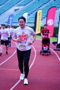 BIB: 200, 7056
                            <button type="button" onclick="openModal(5919099)" class="btn btn-primary btn-sm float-right btn-popup" data-toggle="modal" data-target=".modal-high-quality">
                        <i class="fas fa-shopping-cart"></i> Add to Cart
                    </button>
                                            <button type="button" onclick="isThisMe(5919099, true)" class="btn btn-success btn-sm float-right btn-popup btn-isme hidden" data-toggle="tooltip" data-placement="bottom" title="นี่คือรูปของคุณใช่ไหม คลิกที่นี่เพื่อเอาเข้าอัลบั้ม">
                        <i class="fas fa-plus"></i> Add to album
                    </button>
                    <button type="button" onclick="isThisMe(5919099, false)" class="btn btn-warning btn-sm float-right btn-popup btn-isnotme hidden">
                        <i class="fas fa-ban"></i> Remove from album
                    </button>