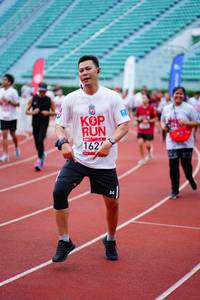 BIB: 162
                            <button type="button" onclick="openModal(5924434)" class="btn btn-primary btn-sm float-right btn-popup" data-toggle="modal" data-target=".modal-high-quality">
                        <i class="fas fa-shopping-cart"></i> Add to Cart
                    </button>
                                            <button type="button" onclick="isThisMe(5924434, true)" class="btn btn-success btn-sm float-right btn-popup btn-isme hidden" data-toggle="tooltip" data-placement="bottom" title="นี่คือรูปของคุณใช่ไหม คลิกที่นี่เพื่อเอาเข้าอัลบั้ม">
                        <i class="fas fa-plus"></i> Add to album
                    </button>
                    <button type="button" onclick="isThisMe(5924434, false)" class="btn btn-warning btn-sm float-right btn-popup btn-isnotme hidden">
                        <i class="fas fa-ban"></i> Remove from album
                    </button>