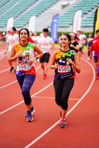 BIB: 4583, 4585
                            <button type="button" onclick="openModal(5939891)" class="btn btn-primary btn-sm float-right btn-popup" data-toggle="modal" data-target=".modal-high-quality">
                        <i class="fas fa-shopping-cart"></i> Add to Cart
                    </button>
                                            <button type="button" onclick="isThisMe(5939891, true)" class="btn btn-success btn-sm float-right btn-popup btn-isme hidden" data-toggle="tooltip" data-placement="bottom" title="นี่คือรูปของคุณใช่ไหม คลิกที่นี่เพื่อเอาเข้าอัลบั้ม">
                        <i class="fas fa-plus"></i> Add to album
                    </button>
                    <button type="button" onclick="isThisMe(5939891, false)" class="btn btn-warning btn-sm float-right btn-popup btn-isnotme hidden">
                        <i class="fas fa-ban"></i> Remove from album
                    </button>