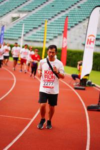 BIB: 2277
                            <button type="button" onclick="openModal(5943269)" class="btn btn-primary btn-sm float-right btn-popup" data-toggle="modal" data-target=".modal-high-quality">
                        <i class="fas fa-shopping-cart"></i> Add to Cart
                    </button>
                                            <button type="button" onclick="isThisMe(5943269, true)" class="btn btn-success btn-sm float-right btn-popup btn-isme hidden" data-toggle="tooltip" data-placement="bottom" title="นี่คือรูปของคุณใช่ไหม คลิกที่นี่เพื่อเอาเข้าอัลบั้ม">
                        <i class="fas fa-plus"></i> Add to album
                    </button>
                    <button type="button" onclick="isThisMe(5943269, false)" class="btn btn-warning btn-sm float-right btn-popup btn-isnotme hidden">
                        <i class="fas fa-ban"></i> Remove from album
                    </button>