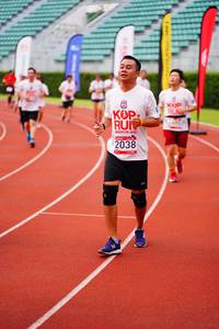 BIB: 2010, 2038
                            <button type="button" onclick="openModal(5940979)" class="btn btn-primary btn-sm float-right btn-popup" data-toggle="modal" data-target=".modal-high-quality">
                        <i class="fas fa-shopping-cart"></i> Add to Cart
                    </button>
                                            <button type="button" onclick="isThisMe(5940979, true)" class="btn btn-success btn-sm float-right btn-popup btn-isme hidden" data-toggle="tooltip" data-placement="bottom" title="นี่คือรูปของคุณใช่ไหม คลิกที่นี่เพื่อเอาเข้าอัลบั้ม">
                        <i class="fas fa-plus"></i> Add to album
                    </button>
                    <button type="button" onclick="isThisMe(5940979, false)" class="btn btn-warning btn-sm float-right btn-popup btn-isnotme hidden">
                        <i class="fas fa-ban"></i> Remove from album
                    </button>