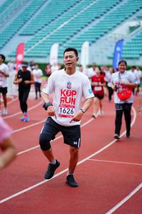 BIB: 1626
                            <button type="button" onclick="openModal(5924418)" class="btn btn-primary btn-sm float-right btn-popup" data-toggle="modal" data-target=".modal-high-quality">
                        <i class="fas fa-shopping-cart"></i> Add to Cart
                    </button>
                                            <button type="button" onclick="isThisMe(5924418, true)" class="btn btn-success btn-sm float-right btn-popup btn-isme hidden" data-toggle="tooltip" data-placement="bottom" title="นี่คือรูปของคุณใช่ไหม คลิกที่นี่เพื่อเอาเข้าอัลบั้ม">
                        <i class="fas fa-plus"></i> Add to album
                    </button>
                    <button type="button" onclick="isThisMe(5924418, false)" class="btn btn-warning btn-sm float-right btn-popup btn-isnotme hidden">
                        <i class="fas fa-ban"></i> Remove from album
                    </button>