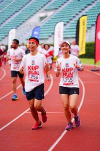 BIB: 848, 1255, 256
                            <button type="button" onclick="openModal(5925697)" class="btn btn-primary btn-sm float-right btn-popup" data-toggle="modal" data-target=".modal-high-quality">
                        <i class="fas fa-shopping-cart"></i> Add to Cart
                    </button>
                                            <button type="button" onclick="isThisMe(5925697, true)" class="btn btn-success btn-sm float-right btn-popup btn-isme hidden" data-toggle="tooltip" data-placement="bottom" title="นี่คือรูปของคุณใช่ไหม คลิกที่นี่เพื่อเอาเข้าอัลบั้ม">
                        <i class="fas fa-plus"></i> Add to album
                    </button>
                    <button type="button" onclick="isThisMe(5925697, false)" class="btn btn-warning btn-sm float-right btn-popup btn-isnotme hidden">
                        <i class="fas fa-ban"></i> Remove from album
                    </button>