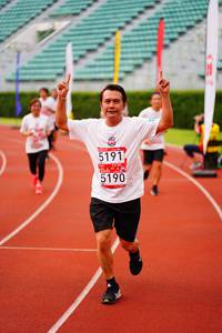 BIB: 5191, 5190
                            <button type="button" onclick="openModal(5943161)" class="btn btn-primary btn-sm float-right btn-popup" data-toggle="modal" data-target=".modal-high-quality">
                        <i class="fas fa-shopping-cart"></i> Add to Cart
                    </button>
                                            <button type="button" onclick="isThisMe(5943161, true)" class="btn btn-success btn-sm float-right btn-popup btn-isme hidden" data-toggle="tooltip" data-placement="bottom" title="นี่คือรูปของคุณใช่ไหม คลิกที่นี่เพื่อเอาเข้าอัลบั้ม">
                        <i class="fas fa-plus"></i> Add to album
                    </button>
                    <button type="button" onclick="isThisMe(5943161, false)" class="btn btn-warning btn-sm float-right btn-popup btn-isnotme hidden">
                        <i class="fas fa-ban"></i> Remove from album
                    </button>