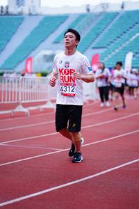 BIB: 4312
                            <button type="button" onclick="openModal(5909256)" class="btn btn-primary btn-sm float-right btn-popup" data-toggle="modal" data-target=".modal-high-quality">
                        <i class="fas fa-shopping-cart"></i> Add to Cart
                    </button>
                                            <button type="button" onclick="isThisMe(5909256, true)" class="btn btn-success btn-sm float-right btn-popup btn-isme hidden" data-toggle="tooltip" data-placement="bottom" title="นี่คือรูปของคุณใช่ไหม คลิกที่นี่เพื่อเอาเข้าอัลบั้ม">
                        <i class="fas fa-plus"></i> Add to album
                    </button>
                    <button type="button" onclick="isThisMe(5909256, false)" class="btn btn-warning btn-sm float-right btn-popup btn-isnotme hidden">
                        <i class="fas fa-ban"></i> Remove from album
                    </button>