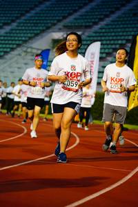 BIB: 5059, 405
                            <button type="button" onclick="openModal(5901617)" class="btn btn-primary btn-sm float-right btn-popup" data-toggle="modal" data-target=".modal-high-quality">
                        <i class="fas fa-shopping-cart"></i> Add to Cart
                    </button>
                                            <button type="button" onclick="isThisMe(5901617, true)" class="btn btn-success btn-sm float-right btn-popup btn-isme hidden" data-toggle="tooltip" data-placement="bottom" title="นี่คือรูปของคุณใช่ไหม คลิกที่นี่เพื่อเอาเข้าอัลบั้ม">
                        <i class="fas fa-plus"></i> Add to album
                    </button>
                    <button type="button" onclick="isThisMe(5901617, false)" class="btn btn-warning btn-sm float-right btn-popup btn-isnotme hidden">
                        <i class="fas fa-ban"></i> Remove from album
                    </button>