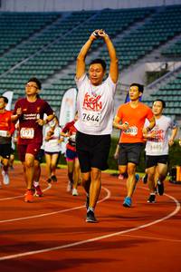 BIB: 7644, 380, 9791, 6685
                            <button type="button" onclick="openModal(5902405)" class="btn btn-primary btn-sm float-right btn-popup" data-toggle="modal" data-target=".modal-high-quality">
                        <i class="fas fa-shopping-cart"></i> Add to Cart
                    </button>
                                            <button type="button" onclick="isThisMe(5902405, true)" class="btn btn-success btn-sm float-right btn-popup btn-isme hidden" data-toggle="tooltip" data-placement="bottom" title="นี่คือรูปของคุณใช่ไหม คลิกที่นี่เพื่อเอาเข้าอัลบั้ม">
                        <i class="fas fa-plus"></i> Add to album
                    </button>
                    <button type="button" onclick="isThisMe(5902405, false)" class="btn btn-warning btn-sm float-right btn-popup btn-isnotme hidden">
                        <i class="fas fa-ban"></i> Remove from album
                    </button>