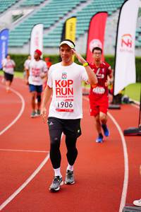 BIB: 2019, 1906
                            <button type="button" onclick="openModal(5940605)" class="btn btn-primary btn-sm float-right btn-popup" data-toggle="modal" data-target=".modal-high-quality">
                        <i class="fas fa-shopping-cart"></i> Add to Cart
                    </button>
                                            <button type="button" onclick="isThisMe(5940605, true)" class="btn btn-success btn-sm float-right btn-popup btn-isme hidden" data-toggle="tooltip" data-placement="bottom" title="นี่คือรูปของคุณใช่ไหม คลิกที่นี่เพื่อเอาเข้าอัลบั้ม">
                        <i class="fas fa-plus"></i> Add to album
                    </button>
                    <button type="button" onclick="isThisMe(5940605, false)" class="btn btn-warning btn-sm float-right btn-popup btn-isnotme hidden">
                        <i class="fas fa-ban"></i> Remove from album
                    </button>