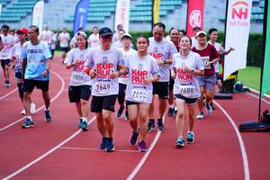 BIB: 8808, 7649, 7688, 7650, 
                            <button type="button" onclick="openModal(5921471)" class="btn btn-primary btn-sm float-right btn-popup" data-toggle="modal" data-target=".modal-high-quality">
                        <i class="fas fa-shopping-cart"></i> Add to Cart
                    </button>
                                            <button type="button" onclick="isThisMe(5921471, true)" class="btn btn-success btn-sm float-right btn-popup btn-isme hidden" data-toggle="tooltip" data-placement="bottom" title="นี่คือรูปของคุณใช่ไหม คลิกที่นี่เพื่อเอาเข้าอัลบั้ม">
                        <i class="fas fa-plus"></i> Add to album
                    </button>
                    <button type="button" onclick="isThisMe(5921471, false)" class="btn btn-warning btn-sm float-right btn-popup btn-isnotme hidden">
                        <i class="fas fa-ban"></i> Remove from album
                    </button>