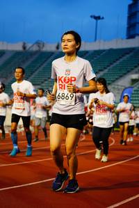 BIB: 6869, 160, 6890
                            <button type="button" onclick="openModal(5905786)" class="btn btn-primary btn-sm float-right btn-popup" data-toggle="modal" data-target=".modal-high-quality">
                        <i class="fas fa-shopping-cart"></i> Add to Cart
                    </button>
                                            <button type="button" onclick="isThisMe(5905786, true)" class="btn btn-success btn-sm float-right btn-popup btn-isme hidden" data-toggle="tooltip" data-placement="bottom" title="นี่คือรูปของคุณใช่ไหม คลิกที่นี่เพื่อเอาเข้าอัลบั้ม">
                        <i class="fas fa-plus"></i> Add to album
                    </button>
                    <button type="button" onclick="isThisMe(5905786, false)" class="btn btn-warning btn-sm float-right btn-popup btn-isnotme hidden">
                        <i class="fas fa-ban"></i> Remove from album
                    </button>