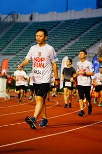 BIB: 8824, 7016
                            <button type="button" onclick="openModal(5904885)" class="btn btn-primary btn-sm float-right btn-popup" data-toggle="modal" data-target=".modal-high-quality">
                        <i class="fas fa-shopping-cart"></i> Add to Cart
                    </button>
                                            <button type="button" onclick="isThisMe(5904885, true)" class="btn btn-success btn-sm float-right btn-popup btn-isme hidden" data-toggle="tooltip" data-placement="bottom" title="นี่คือรูปของคุณใช่ไหม คลิกที่นี่เพื่อเอาเข้าอัลบั้ม">
                        <i class="fas fa-plus"></i> Add to album
                    </button>
                    <button type="button" onclick="isThisMe(5904885, false)" class="btn btn-warning btn-sm float-right btn-popup btn-isnotme hidden">
                        <i class="fas fa-ban"></i> Remove from album
                    </button>