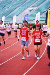 BIB: 920, 6558, 6559
                            <button type="button" onclick="openModal(5919914)" class="btn btn-primary btn-sm float-right btn-popup" data-toggle="modal" data-target=".modal-high-quality">
                        <i class="fas fa-shopping-cart"></i> Add to Cart
                    </button>
                                            <button type="button" onclick="isThisMe(5919914, true)" class="btn btn-success btn-sm float-right btn-popup btn-isme hidden" data-toggle="tooltip" data-placement="bottom" title="นี่คือรูปของคุณใช่ไหม คลิกที่นี่เพื่อเอาเข้าอัลบั้ม">
                        <i class="fas fa-plus"></i> Add to album
                    </button>
                    <button type="button" onclick="isThisMe(5919914, false)" class="btn btn-warning btn-sm float-right btn-popup btn-isnotme hidden">
                        <i class="fas fa-ban"></i> Remove from album
                    </button>