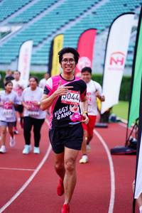 BIB: 044
                            <button type="button" onclick="openModal(5914774)" class="btn btn-primary btn-sm float-right btn-popup" data-toggle="modal" data-target=".modal-high-quality">
                        <i class="fas fa-shopping-cart"></i> Add to Cart
                    </button>
                                            <button type="button" onclick="isThisMe(5914774, true)" class="btn btn-success btn-sm float-right btn-popup btn-isme hidden" data-toggle="tooltip" data-placement="bottom" title="นี่คือรูปของคุณใช่ไหม คลิกที่นี่เพื่อเอาเข้าอัลบั้ม">
                        <i class="fas fa-plus"></i> Add to album
                    </button>
                    <button type="button" onclick="isThisMe(5914774, false)" class="btn btn-warning btn-sm float-right btn-popup btn-isnotme hidden">
                        <i class="fas fa-ban"></i> Remove from album
                    </button>