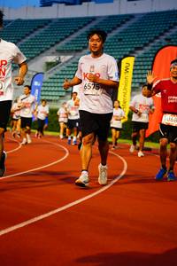 BIB: 6575
                            <button type="button" onclick="openModal(5905975)" class="btn btn-primary btn-sm float-right btn-popup" data-toggle="modal" data-target=".modal-high-quality">
                        <i class="fas fa-shopping-cart"></i> Add to Cart
                    </button>
                                            <button type="button" onclick="isThisMe(5905975, true)" class="btn btn-success btn-sm float-right btn-popup btn-isme hidden" data-toggle="tooltip" data-placement="bottom" title="นี่คือรูปของคุณใช่ไหม คลิกที่นี่เพื่อเอาเข้าอัลบั้ม">
                        <i class="fas fa-plus"></i> Add to album
                    </button>
                    <button type="button" onclick="isThisMe(5905975, false)" class="btn btn-warning btn-sm float-right btn-popup btn-isnotme hidden">
                        <i class="fas fa-ban"></i> Remove from album
                    </button>