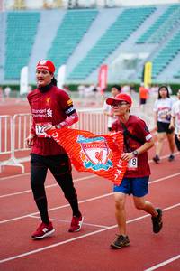 BIB: 122
                            <button type="button" onclick="openModal(5919029)" class="btn btn-primary btn-sm float-right btn-popup" data-toggle="modal" data-target=".modal-high-quality">
                        <i class="fas fa-shopping-cart"></i> Add to Cart
                    </button>
                                            <button type="button" onclick="isThisMe(5919029, true)" class="btn btn-success btn-sm float-right btn-popup btn-isme hidden" data-toggle="tooltip" data-placement="bottom" title="นี่คือรูปของคุณใช่ไหม คลิกที่นี่เพื่อเอาเข้าอัลบั้ม">
                        <i class="fas fa-plus"></i> Add to album
                    </button>
                    <button type="button" onclick="isThisMe(5919029, false)" class="btn btn-warning btn-sm float-right btn-popup btn-isnotme hidden">
                        <i class="fas fa-ban"></i> Remove from album
                    </button>