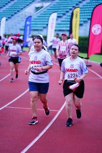 BIB: 6226
                            <button type="button" onclick="openModal(5914459)" class="btn btn-primary btn-sm float-right btn-popup" data-toggle="modal" data-target=".modal-high-quality">
                        <i class="fas fa-shopping-cart"></i> Add to Cart
                    </button>
                                            <button type="button" onclick="isThisMe(5914459, true)" class="btn btn-success btn-sm float-right btn-popup btn-isme hidden" data-toggle="tooltip" data-placement="bottom" title="นี่คือรูปของคุณใช่ไหม คลิกที่นี่เพื่อเอาเข้าอัลบั้ม">
                        <i class="fas fa-plus"></i> Add to album
                    </button>
                    <button type="button" onclick="isThisMe(5914459, false)" class="btn btn-warning btn-sm float-right btn-popup btn-isnotme hidden">
                        <i class="fas fa-ban"></i> Remove from album
                    </button>