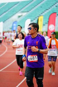 BIB: 7754, 1681
                            <button type="button" onclick="openModal(5925110)" class="btn btn-primary btn-sm float-right btn-popup" data-toggle="modal" data-target=".modal-high-quality">
                        <i class="fas fa-shopping-cart"></i> Add to Cart
                    </button>
                                            <button type="button" onclick="isThisMe(5925110, true)" class="btn btn-success btn-sm float-right btn-popup btn-isme hidden" data-toggle="tooltip" data-placement="bottom" title="นี่คือรูปของคุณใช่ไหม คลิกที่นี่เพื่อเอาเข้าอัลบั้ม">
                        <i class="fas fa-plus"></i> Add to album
                    </button>
                    <button type="button" onclick="isThisMe(5925110, false)" class="btn btn-warning btn-sm float-right btn-popup btn-isnotme hidden">
                        <i class="fas fa-ban"></i> Remove from album
                    </button>