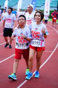 BIB: 8193, 2010, 8192
                            <button type="button" onclick="openModal(5909330)" class="btn btn-primary btn-sm float-right btn-popup" data-toggle="modal" data-target=".modal-high-quality">
                        <i class="fas fa-shopping-cart"></i> Add to Cart
                    </button>
                                            <button type="button" onclick="isThisMe(5909330, true)" class="btn btn-success btn-sm float-right btn-popup btn-isme hidden" data-toggle="tooltip" data-placement="bottom" title="นี่คือรูปของคุณใช่ไหม คลิกที่นี่เพื่อเอาเข้าอัลบั้ม">
                        <i class="fas fa-plus"></i> Add to album
                    </button>
                    <button type="button" onclick="isThisMe(5909330, false)" class="btn btn-warning btn-sm float-right btn-popup btn-isnotme hidden">
                        <i class="fas fa-ban"></i> Remove from album
                    </button>