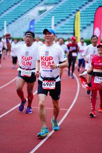 BIB: 3565, 4965
                            <button type="button" onclick="openModal(5923272)" class="btn btn-primary btn-sm float-right btn-popup" data-toggle="modal" data-target=".modal-high-quality">
                        <i class="fas fa-shopping-cart"></i> Add to Cart
                    </button>
                                            <button type="button" onclick="isThisMe(5923272, true)" class="btn btn-success btn-sm float-right btn-popup btn-isme hidden" data-toggle="tooltip" data-placement="bottom" title="นี่คือรูปของคุณใช่ไหม คลิกที่นี่เพื่อเอาเข้าอัลบั้ม">
                        <i class="fas fa-plus"></i> Add to album
                    </button>
                    <button type="button" onclick="isThisMe(5923272, false)" class="btn btn-warning btn-sm float-right btn-popup btn-isnotme hidden">
                        <i class="fas fa-ban"></i> Remove from album
                    </button>