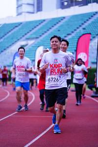 BIB: 012, 6726
                            <button type="button" onclick="openModal(5907185)" class="btn btn-primary btn-sm float-right btn-popup" data-toggle="modal" data-target=".modal-high-quality">
                        <i class="fas fa-shopping-cart"></i> Add to Cart
                    </button>
                                            <button type="button" onclick="isThisMe(5907185, true)" class="btn btn-success btn-sm float-right btn-popup btn-isme hidden" data-toggle="tooltip" data-placement="bottom" title="นี่คือรูปของคุณใช่ไหม คลิกที่นี่เพื่อเอาเข้าอัลบั้ม">
                        <i class="fas fa-plus"></i> Add to album
                    </button>
                    <button type="button" onclick="isThisMe(5907185, false)" class="btn btn-warning btn-sm float-right btn-popup btn-isnotme hidden">
                        <i class="fas fa-ban"></i> Remove from album
                    </button>