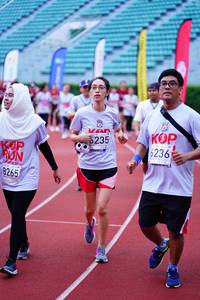 BIB: 6236, 235, 8265
                            <button type="button" onclick="openModal(5922424)" class="btn btn-primary btn-sm float-right btn-popup" data-toggle="modal" data-target=".modal-high-quality">
                        <i class="fas fa-shopping-cart"></i> Add to Cart
                    </button>
                                            <button type="button" onclick="isThisMe(5922424, true)" class="btn btn-success btn-sm float-right btn-popup btn-isme hidden" data-toggle="tooltip" data-placement="bottom" title="นี่คือรูปของคุณใช่ไหม คลิกที่นี่เพื่อเอาเข้าอัลบั้ม">
                        <i class="fas fa-plus"></i> Add to album
                    </button>
                    <button type="button" onclick="isThisMe(5922424, false)" class="btn btn-warning btn-sm float-right btn-popup btn-isnotme hidden">
                        <i class="fas fa-ban"></i> Remove from album
                    </button>