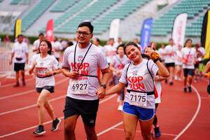 BIB: 185, 7175, 2019, 6927
                            <button type="button" onclick="openModal(5939369)" class="btn btn-primary btn-sm float-right btn-popup" data-toggle="modal" data-target=".modal-high-quality">
                        <i class="fas fa-shopping-cart"></i> Add to Cart
                    </button>
                                            <button type="button" onclick="isThisMe(5939369, true)" class="btn btn-success btn-sm float-right btn-popup btn-isme hidden" data-toggle="tooltip" data-placement="bottom" title="นี่คือรูปของคุณใช่ไหม คลิกที่นี่เพื่อเอาเข้าอัลบั้ม">
                        <i class="fas fa-plus"></i> Add to album
                    </button>
                    <button type="button" onclick="isThisMe(5939369, false)" class="btn btn-warning btn-sm float-right btn-popup btn-isnotme hidden">
                        <i class="fas fa-ban"></i> Remove from album
                    </button>