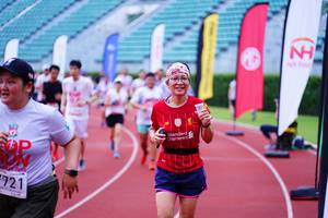 BIB: 721
                            <button type="button" onclick="openModal(5911951)" class="btn btn-primary btn-sm float-right btn-popup" data-toggle="modal" data-target=".modal-high-quality">
                        <i class="fas fa-shopping-cart"></i> Add to Cart
                    </button>
                                            <button type="button" onclick="isThisMe(5911951, true)" class="btn btn-success btn-sm float-right btn-popup btn-isme hidden" data-toggle="tooltip" data-placement="bottom" title="นี่คือรูปของคุณใช่ไหม คลิกที่นี่เพื่อเอาเข้าอัลบั้ม">
                        <i class="fas fa-plus"></i> Add to album
                    </button>
                    <button type="button" onclick="isThisMe(5911951, false)" class="btn btn-warning btn-sm float-right btn-popup btn-isnotme hidden">
                        <i class="fas fa-ban"></i> Remove from album
                    </button>