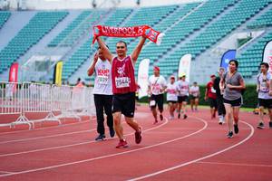 BIB: 7039, 7544
                            <button type="button" onclick="openModal(5911600)" class="btn btn-primary btn-sm float-right btn-popup" data-toggle="modal" data-target=".modal-high-quality">
                        <i class="fas fa-shopping-cart"></i> Add to Cart
                    </button>
                                            <button type="button" onclick="isThisMe(5911600, true)" class="btn btn-success btn-sm float-right btn-popup btn-isme hidden" data-toggle="tooltip" data-placement="bottom" title="นี่คือรูปของคุณใช่ไหม คลิกที่นี่เพื่อเอาเข้าอัลบั้ม">
                        <i class="fas fa-plus"></i> Add to album
                    </button>
                    <button type="button" onclick="isThisMe(5911600, false)" class="btn btn-warning btn-sm float-right btn-popup btn-isnotme hidden">
                        <i class="fas fa-ban"></i> Remove from album
                    </button>