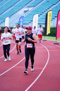 BIB: 1568
                            <button type="button" onclick="openModal(5908767)" class="btn btn-primary btn-sm float-right btn-popup" data-toggle="modal" data-target=".modal-high-quality">
                        <i class="fas fa-shopping-cart"></i> Add to Cart
                    </button>
                                            <button type="button" onclick="isThisMe(5908767, true)" class="btn btn-success btn-sm float-right btn-popup btn-isme hidden" data-toggle="tooltip" data-placement="bottom" title="นี่คือรูปของคุณใช่ไหม คลิกที่นี่เพื่อเอาเข้าอัลบั้ม">
                        <i class="fas fa-plus"></i> Add to album
                    </button>
                    <button type="button" onclick="isThisMe(5908767, false)" class="btn btn-warning btn-sm float-right btn-popup btn-isnotme hidden">
                        <i class="fas fa-ban"></i> Remove from album
                    </button>