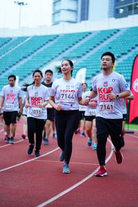 BIB: 7141, 7144, 200, 6297, 7015, 
                            <button type="button" onclick="openModal(5909820)" class="btn btn-primary btn-sm float-right btn-popup" data-toggle="modal" data-target=".modal-high-quality">
                        <i class="fas fa-shopping-cart"></i> Add to Cart
                    </button>
                                            <button type="button" onclick="isThisMe(5909820, true)" class="btn btn-success btn-sm float-right btn-popup btn-isme hidden" data-toggle="tooltip" data-placement="bottom" title="นี่คือรูปของคุณใช่ไหม คลิกที่นี่เพื่อเอาเข้าอัลบั้ม">
                        <i class="fas fa-plus"></i> Add to album
                    </button>
                    <button type="button" onclick="isThisMe(5909820, false)" class="btn btn-warning btn-sm float-right btn-popup btn-isnotme hidden">
                        <i class="fas fa-ban"></i> Remove from album
                    </button>