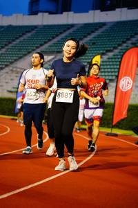 BIB: 8887, 6530
                            <button type="button" onclick="openModal(5903153)" class="btn btn-primary btn-sm float-right btn-popup" data-toggle="modal" data-target=".modal-high-quality">
                        <i class="fas fa-shopping-cart"></i> Add to Cart
                    </button>
                                            <button type="button" onclick="isThisMe(5903153, true)" class="btn btn-success btn-sm float-right btn-popup btn-isme hidden" data-toggle="tooltip" data-placement="bottom" title="นี่คือรูปของคุณใช่ไหม คลิกที่นี่เพื่อเอาเข้าอัลบั้ม">
                        <i class="fas fa-plus"></i> Add to album
                    </button>
                    <button type="button" onclick="isThisMe(5903153, false)" class="btn btn-warning btn-sm float-right btn-popup btn-isnotme hidden">
                        <i class="fas fa-ban"></i> Remove from album
                    </button>