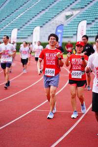 BIB: 6558, 6559
                            <button type="button" onclick="openModal(5919937)" class="btn btn-primary btn-sm float-right btn-popup" data-toggle="modal" data-target=".modal-high-quality">
                        <i class="fas fa-shopping-cart"></i> Add to Cart
                    </button>
                                            <button type="button" onclick="isThisMe(5919937, true)" class="btn btn-success btn-sm float-right btn-popup btn-isme hidden" data-toggle="tooltip" data-placement="bottom" title="นี่คือรูปของคุณใช่ไหม คลิกที่นี่เพื่อเอาเข้าอัลบั้ม">
                        <i class="fas fa-plus"></i> Add to album
                    </button>
                    <button type="button" onclick="isThisMe(5919937, false)" class="btn btn-warning btn-sm float-right btn-popup btn-isnotme hidden">
                        <i class="fas fa-ban"></i> Remove from album
                    </button>