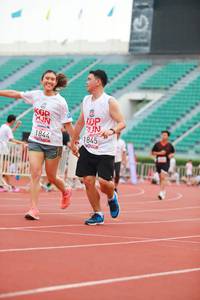 BIB: 1845, 1844
                            <button type="button" onclick="openModal(5893980)" class="btn btn-primary btn-sm float-right btn-popup" data-toggle="modal" data-target=".modal-high-quality">
                        <i class="fas fa-shopping-cart"></i> Add to Cart
                    </button>
                                            <button type="button" onclick="isThisMe(5893980, true)" class="btn btn-success btn-sm float-right btn-popup btn-isme hidden" data-toggle="tooltip" data-placement="bottom" title="นี่คือรูปของคุณใช่ไหม คลิกที่นี่เพื่อเอาเข้าอัลบั้ม">
                        <i class="fas fa-plus"></i> Add to album
                    </button>
                    <button type="button" onclick="isThisMe(5893980, false)" class="btn btn-warning btn-sm float-right btn-popup btn-isnotme hidden">
                        <i class="fas fa-ban"></i> Remove from album
                    </button>