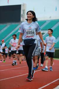 BIB: 6556, 8706
                            <button type="button" onclick="openModal(5883896)" class="btn btn-primary btn-sm float-right btn-popup" data-toggle="modal" data-target=".modal-high-quality">
                        <i class="fas fa-shopping-cart"></i> Add to Cart
                    </button>
                                            <button type="button" onclick="isThisMe(5883896, true)" class="btn btn-success btn-sm float-right btn-popup btn-isme hidden" data-toggle="tooltip" data-placement="bottom" title="นี่คือรูปของคุณใช่ไหม คลิกที่นี่เพื่อเอาเข้าอัลบั้ม">
                        <i class="fas fa-plus"></i> Add to album
                    </button>
                    <button type="button" onclick="isThisMe(5883896, false)" class="btn btn-warning btn-sm float-right btn-popup btn-isnotme hidden">
                        <i class="fas fa-ban"></i> Remove from album
                    </button>