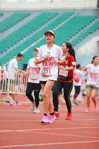 BIB: 5371, 1491, 4003
                            <button type="button" onclick="openModal(5894033)" class="btn btn-primary btn-sm float-right btn-popup" data-toggle="modal" data-target=".modal-high-quality">
                        <i class="fas fa-shopping-cart"></i> Add to Cart
                    </button>
                                            <button type="button" onclick="isThisMe(5894033, true)" class="btn btn-success btn-sm float-right btn-popup btn-isme hidden" data-toggle="tooltip" data-placement="bottom" title="นี่คือรูปของคุณใช่ไหม คลิกที่นี่เพื่อเอาเข้าอัลบั้ม">
                        <i class="fas fa-plus"></i> Add to album
                    </button>
                    <button type="button" onclick="isThisMe(5894033, false)" class="btn btn-warning btn-sm float-right btn-popup btn-isnotme hidden">
                        <i class="fas fa-ban"></i> Remove from album
                    </button>