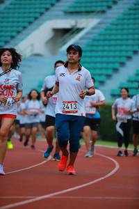 BIB: 2413
                            <button type="button" onclick="openModal(5883551)" class="btn btn-primary btn-sm float-right btn-popup" data-toggle="modal" data-target=".modal-high-quality">
                        <i class="fas fa-shopping-cart"></i> Add to Cart
                    </button>
                                            <button type="button" onclick="isThisMe(5883551, true)" class="btn btn-success btn-sm float-right btn-popup btn-isme hidden" data-toggle="tooltip" data-placement="bottom" title="นี่คือรูปของคุณใช่ไหม คลิกที่นี่เพื่อเอาเข้าอัลบั้ม">
                        <i class="fas fa-plus"></i> Add to album
                    </button>
                    <button type="button" onclick="isThisMe(5883551, false)" class="btn btn-warning btn-sm float-right btn-popup btn-isnotme hidden">
                        <i class="fas fa-ban"></i> Remove from album
                    </button>