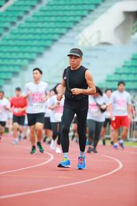 BIB: 
                            <button type="button" onclick="openModal(5884605)" class="btn btn-primary btn-sm float-right btn-popup" data-toggle="modal" data-target=".modal-high-quality">
                        <i class="fas fa-shopping-cart"></i> Add to Cart
                    </button>
                                            <button type="button" onclick="isThisMe(5884605, true)" class="btn btn-success btn-sm float-right btn-popup btn-isme hidden" data-toggle="tooltip" data-placement="bottom" title="นี่คือรูปของคุณใช่ไหม คลิกที่นี่เพื่อเอาเข้าอัลบั้ม">
                        <i class="fas fa-plus"></i> Add to album
                    </button>
                    <button type="button" onclick="isThisMe(5884605, false)" class="btn btn-warning btn-sm float-right btn-popup btn-isnotme hidden">
                        <i class="fas fa-ban"></i> Remove from album
                    </button>