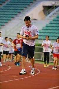 BIB: 
                            <button type="button" onclick="openModal(5882780)" class="btn btn-primary btn-sm float-right btn-popup" data-toggle="modal" data-target=".modal-high-quality">
                        <i class="fas fa-shopping-cart"></i> Add to Cart
                    </button>
                                            <button type="button" onclick="isThisMe(5882780, true)" class="btn btn-success btn-sm float-right btn-popup btn-isme hidden" data-toggle="tooltip" data-placement="bottom" title="นี่คือรูปของคุณใช่ไหม คลิกที่นี่เพื่อเอาเข้าอัลบั้ม">
                        <i class="fas fa-plus"></i> Add to album
                    </button>
                    <button type="button" onclick="isThisMe(5882780, false)" class="btn btn-warning btn-sm float-right btn-popup btn-isnotme hidden">
                        <i class="fas fa-ban"></i> Remove from album
                    </button>