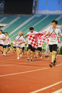 BIB: 7456
                            <button type="button" onclick="openModal(5880130)" class="btn btn-primary btn-sm float-right btn-popup" data-toggle="modal" data-target=".modal-high-quality">
                        <i class="fas fa-shopping-cart"></i> Add to Cart
                    </button>
                                            <button type="button" onclick="isThisMe(5880130, true)" class="btn btn-success btn-sm float-right btn-popup btn-isme hidden" data-toggle="tooltip" data-placement="bottom" title="นี่คือรูปของคุณใช่ไหม คลิกที่นี่เพื่อเอาเข้าอัลบั้ม">
                        <i class="fas fa-plus"></i> Add to album
                    </button>
                    <button type="button" onclick="isThisMe(5880130, false)" class="btn btn-warning btn-sm float-right btn-popup btn-isnotme hidden">
                        <i class="fas fa-ban"></i> Remove from album
                    </button>