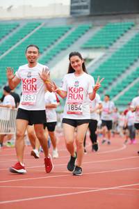 BIB: 1853, 1854
                            <button type="button" onclick="openModal(5890632)" class="btn btn-primary btn-sm float-right btn-popup" data-toggle="modal" data-target=".modal-high-quality">
                        <i class="fas fa-shopping-cart"></i> Add to Cart
                    </button>
                                            <button type="button" onclick="isThisMe(5890632, true)" class="btn btn-success btn-sm float-right btn-popup btn-isme hidden" data-toggle="tooltip" data-placement="bottom" title="นี่คือรูปของคุณใช่ไหม คลิกที่นี่เพื่อเอาเข้าอัลบั้ม">
                        <i class="fas fa-plus"></i> Add to album
                    </button>
                    <button type="button" onclick="isThisMe(5890632, false)" class="btn btn-warning btn-sm float-right btn-popup btn-isnotme hidden">
                        <i class="fas fa-ban"></i> Remove from album
                    </button>