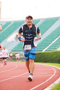 BIB: 4837
                            <button type="button" onclick="openModal(5897988)" class="btn btn-primary btn-sm float-right btn-popup" data-toggle="modal" data-target=".modal-high-quality">
                        <i class="fas fa-shopping-cart"></i> Add to Cart
                    </button>
                                            <button type="button" onclick="isThisMe(5897988, true)" class="btn btn-success btn-sm float-right btn-popup btn-isme hidden" data-toggle="tooltip" data-placement="bottom" title="นี่คือรูปของคุณใช่ไหม คลิกที่นี่เพื่อเอาเข้าอัลบั้ม">
                        <i class="fas fa-plus"></i> Add to album
                    </button>
                    <button type="button" onclick="isThisMe(5897988, false)" class="btn btn-warning btn-sm float-right btn-popup btn-isnotme hidden">
                        <i class="fas fa-ban"></i> Remove from album
                    </button>