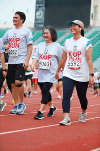 BIB: 8882, 9063, 5592
                            <button type="button" onclick="openModal(5884710)" class="btn btn-primary btn-sm float-right btn-popup" data-toggle="modal" data-target=".modal-high-quality">
                        <i class="fas fa-shopping-cart"></i> Add to Cart
                    </button>
                                            <button type="button" onclick="isThisMe(5884710, true)" class="btn btn-success btn-sm float-right btn-popup btn-isme hidden" data-toggle="tooltip" data-placement="bottom" title="นี่คือรูปของคุณใช่ไหม คลิกที่นี่เพื่อเอาเข้าอัลบั้ม">
                        <i class="fas fa-plus"></i> Add to album
                    </button>
                    <button type="button" onclick="isThisMe(5884710, false)" class="btn btn-warning btn-sm float-right btn-popup btn-isnotme hidden">
                        <i class="fas fa-ban"></i> Remove from album
                    </button>